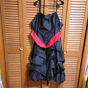 2X Black and red corset dress with spaghetti straps